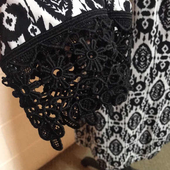 Almost Famous Dress  Med. - Picture 6 of 9